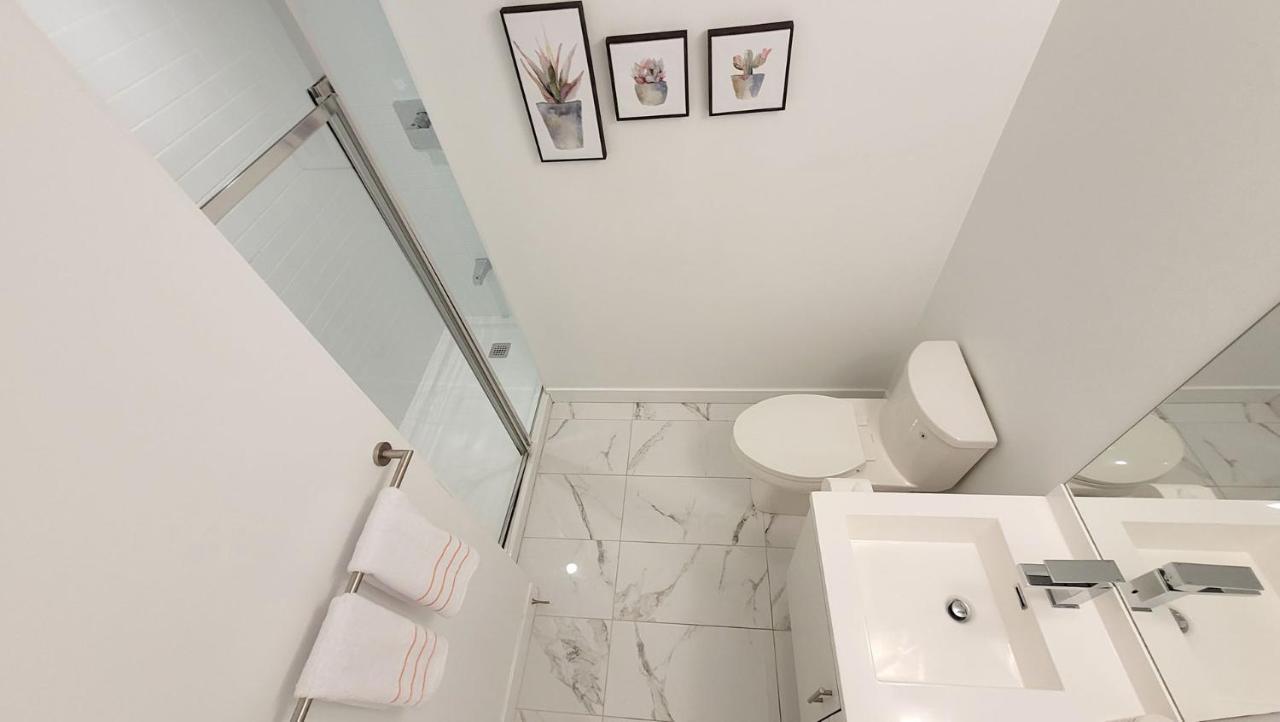 Lovely 3 Bedrooms In University Of Toronto Kültér fotó