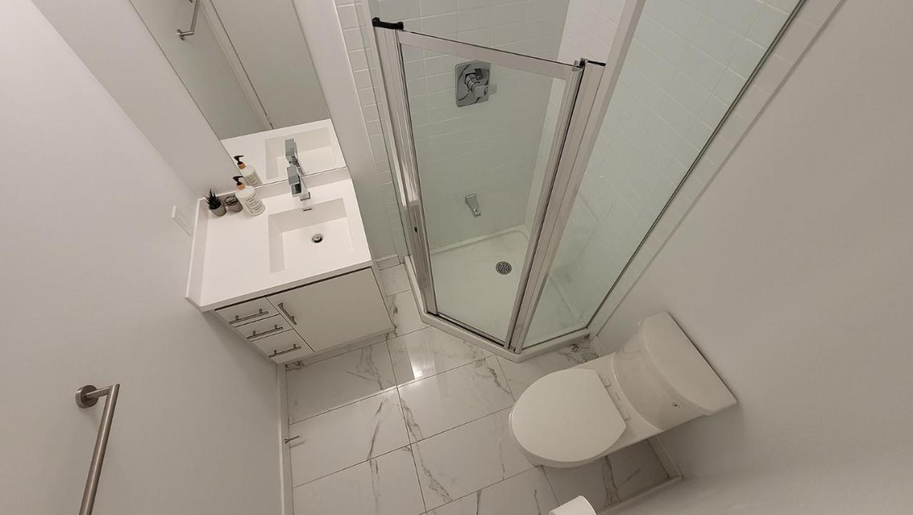 Lovely 3 Bedrooms In University Of Toronto Kültér fotó